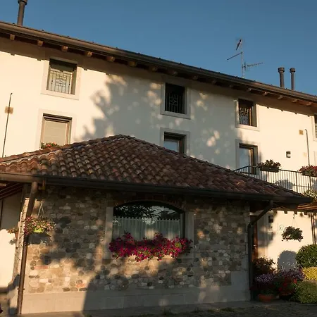 Caporale Farmház *